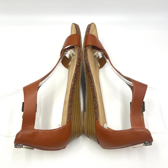 Kenneth‎ Cole Reaction Size 7.5 Cognac Brown T-Strap Low Wedges Sandals Shoes - Picture 8 of 13